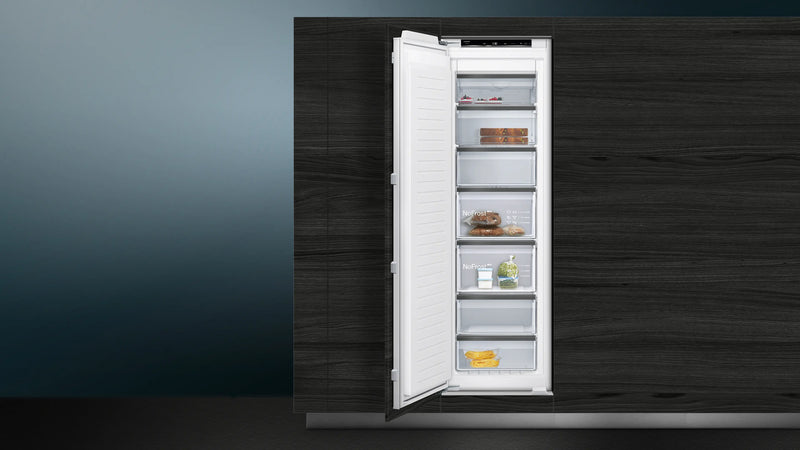 Siemens iQ700 Built-In Freezer 177x56cm GI81NHCE0