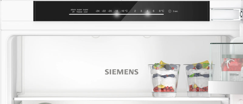Siemens iQ500 Built-In Fridge-Freezer 177x56cm KI86NADD0