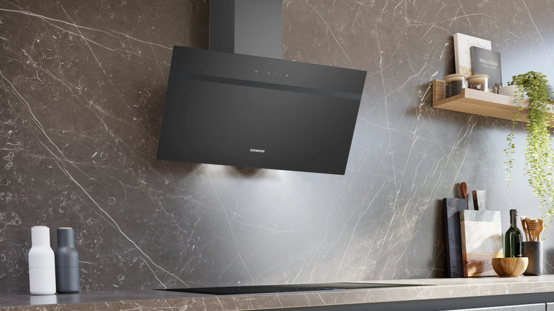 Siemens iQ100 Wall-mounted Hood 80cm LC85KDK60B