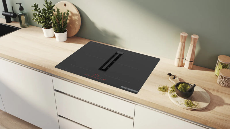 Bosch Series 6 Induction Hob 71cm PVQ731H26E