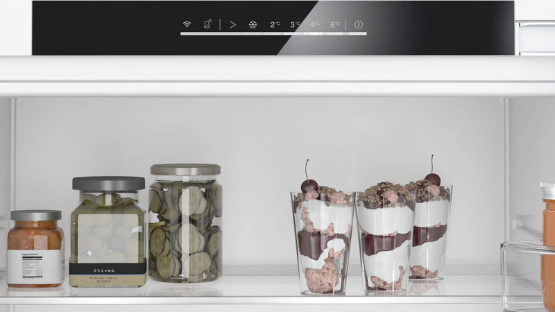 Bosch Series 4 Built-Under Fridge 82x60cm KUR21VFE0G