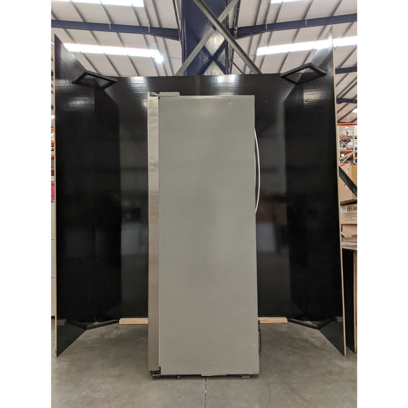 Grade C Neff N70 KA3923IE0G Freestanding 533 Litre American Frost Free Fridge Freezer With Ice & Water Dispenser Stainless Steel