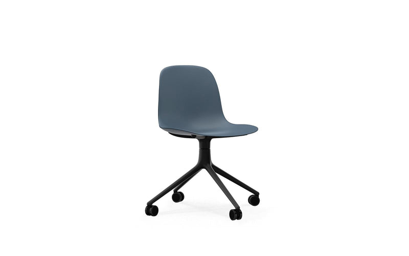 Normann Copenhagen Form Chair Swivel 4W Black Aluminium/Blue
