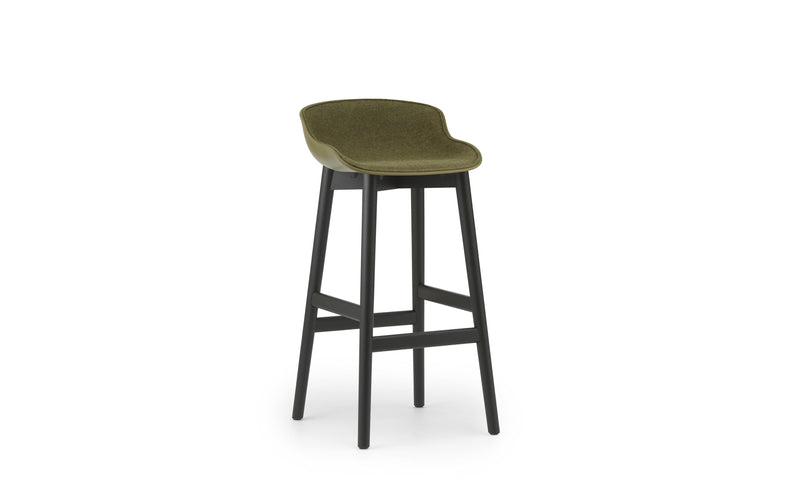 Normann Copenhagen Hyg Barstool 75 cm Front Upholstery Black Oak Olive/Synergy