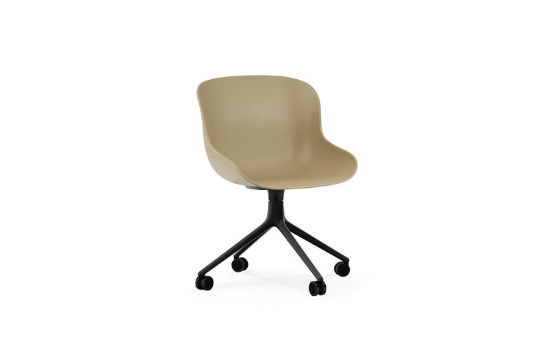 Normann Copenhagen Hyg Chair Swivel 4W Black Aluminium/Sand