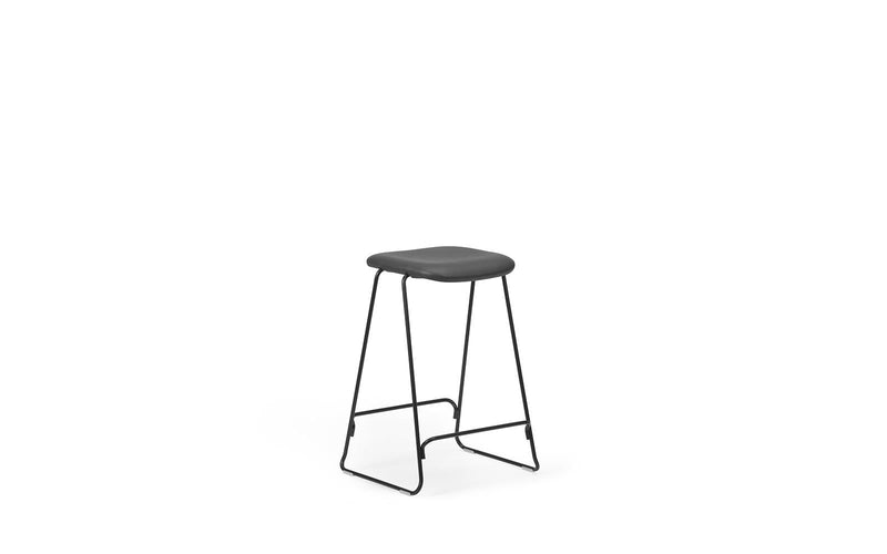 Normann Copenhagen Just Barstool 65 Full Upholstery cm Black steel/ Ultra leather
