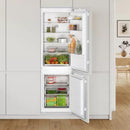Grade A Bosch Series 2 KIN86NFE0G Integrated 260 Litre 60/40 Frost Free Fridge Freezer White