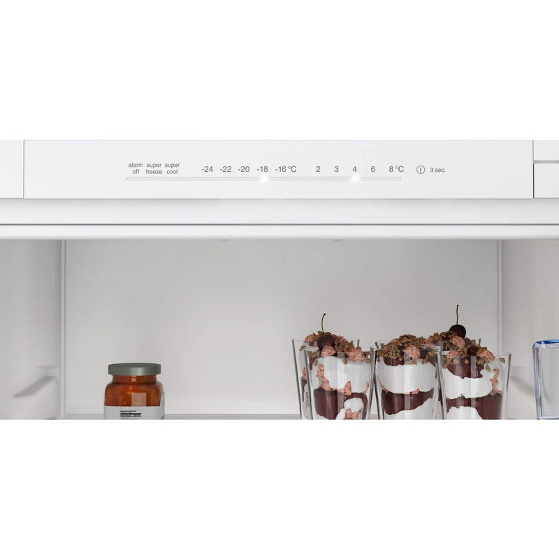 GRADE A1 - Bosch Series 2 290 Litre 60/40 Integrated Fridge Freezer
