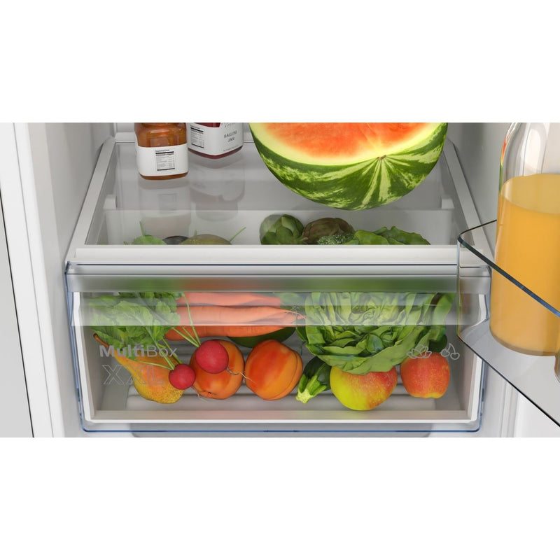 Grade A Bosch Series 2 KIR21NSE0 Integrated 136 Litre In-column Fridge