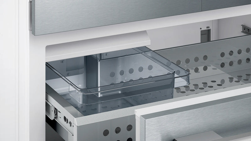 Siemens iQ700 Built-In Fridge-Freezer 213x76cm CI30BP02