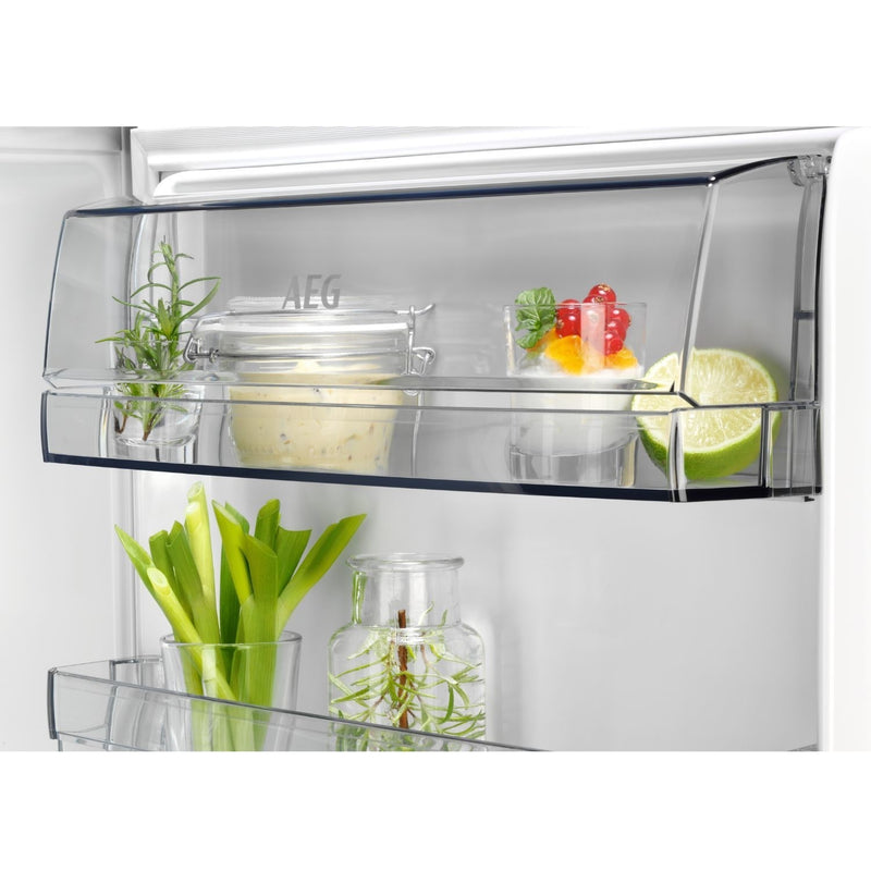 Grade B AEG 6000 Series NSK6I82EF Integrated 133 Litre Under Counter Fridge