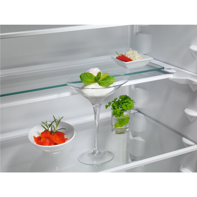 Grade B AEG OSC6T185ES Integrated 239 Litre 50/50 Frost Free Fridge Freezer White