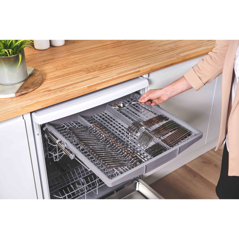 Grade A Bosch Series 2 14 Place Freestanding Dishwasher