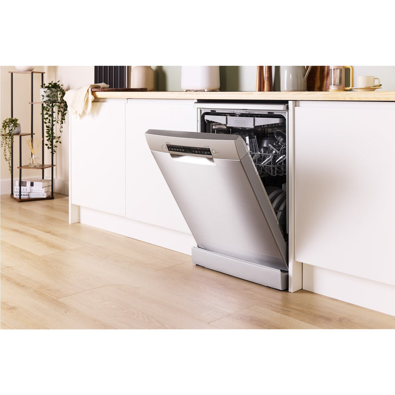 Grade B Bosch Series 4 14 Place Settings Freestanding Dishwasher - Stainless steel