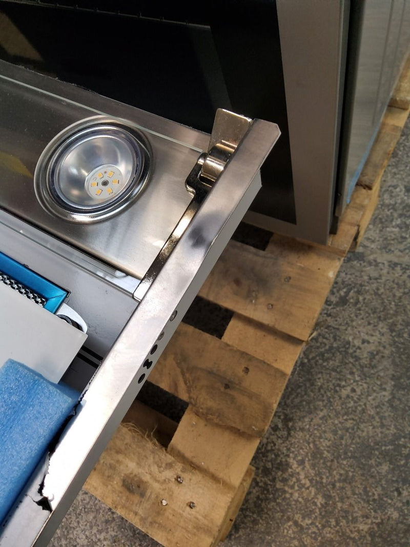 Grade B Neff N70 D64XAF8N0B Canopy Cooker Hood