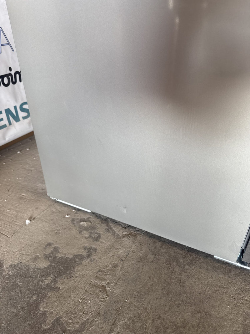 Grade B Bosch KFN96VPEAG Series 4 American Fridge Freezer - Stainless Steel