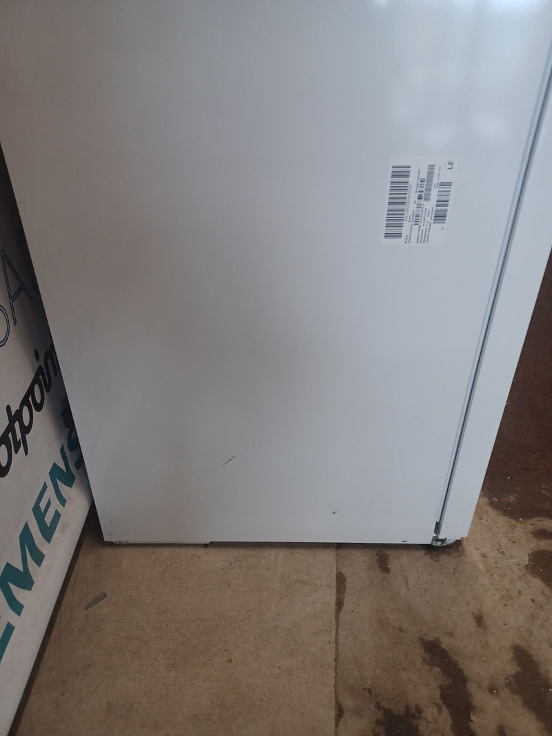 Grade B Bosch KSV36VWEPG Series 4 Tall Larder Fridge - White