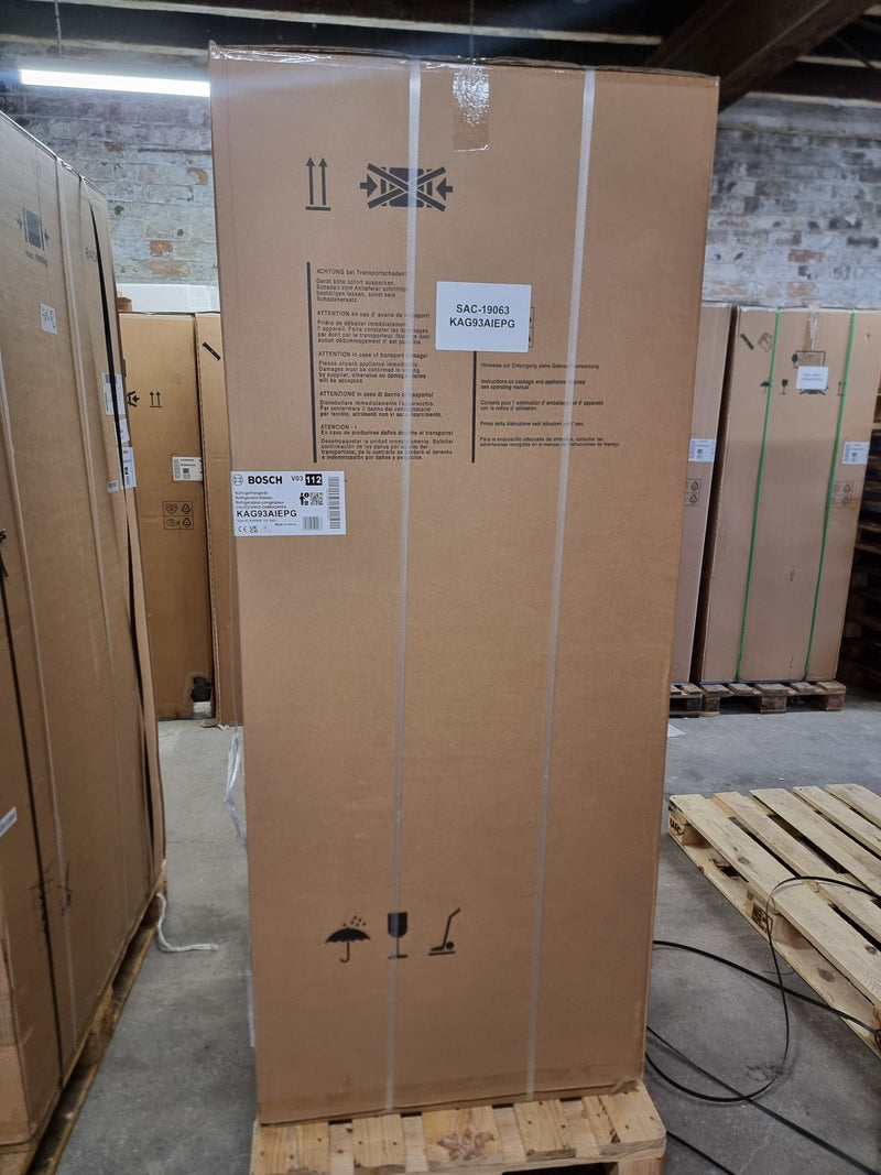 Grade A Bosch Serie 6 KAG93AIEPG American Fridge Freezer