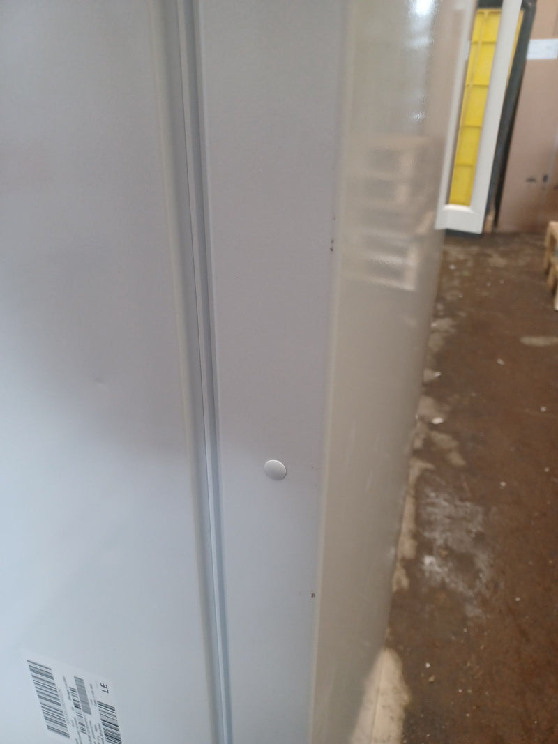 Grade B Bosch KSV36VWEPG Series 4 Tall Larder Fridge - White