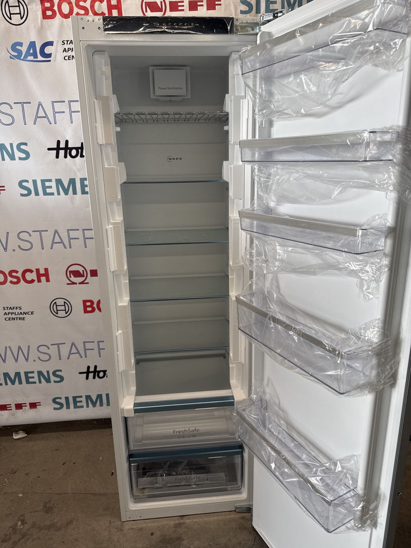 Grade A Neff KI1812FE0G N50 Built-In Larder Fridge - Fixed Hinge