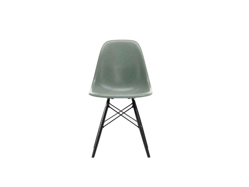 Vitra Eames Fiberglass Side Chair DSW Black Maple