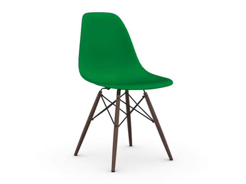 Vitra Eames Plastic Side Chair DSW Dark Maple - Ideali