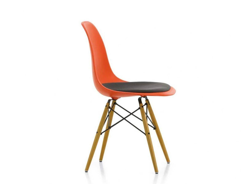 Vitra Eames Plastic Chair DSW Chair with Hopsak Cushion - Ideali